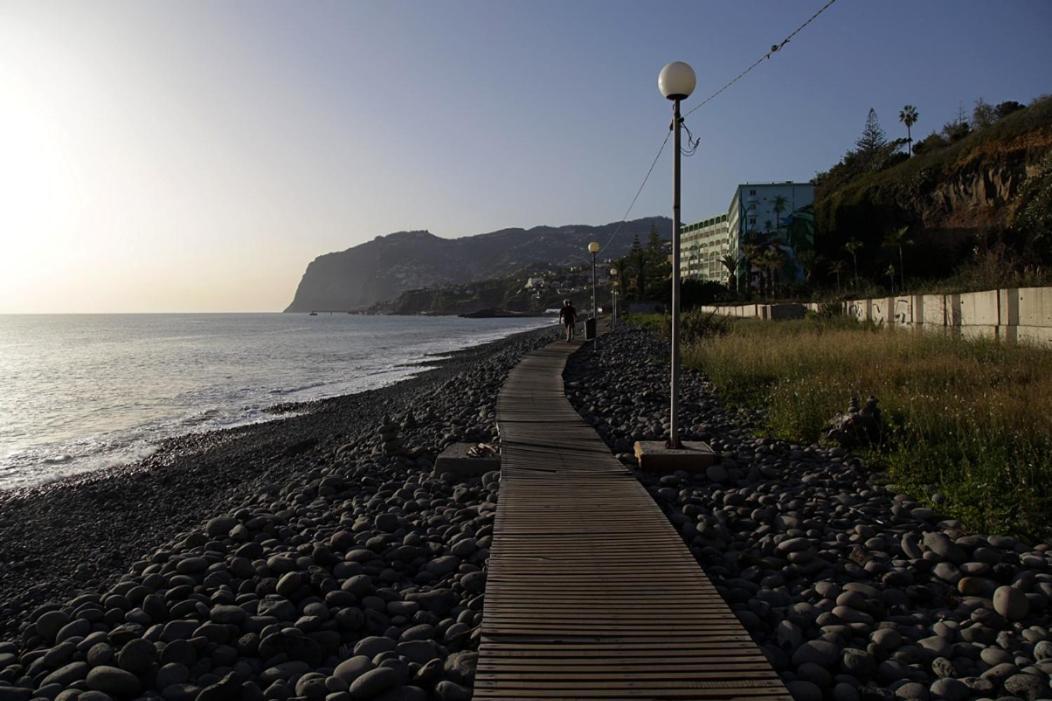 Beach Flat - Apartamento Praia Doca Do Cavacas Funchal  Exterior foto